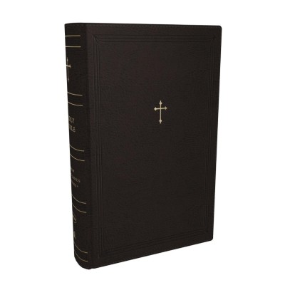NKJV Compact Paragraph-Style Reference Bible, Black with Zip